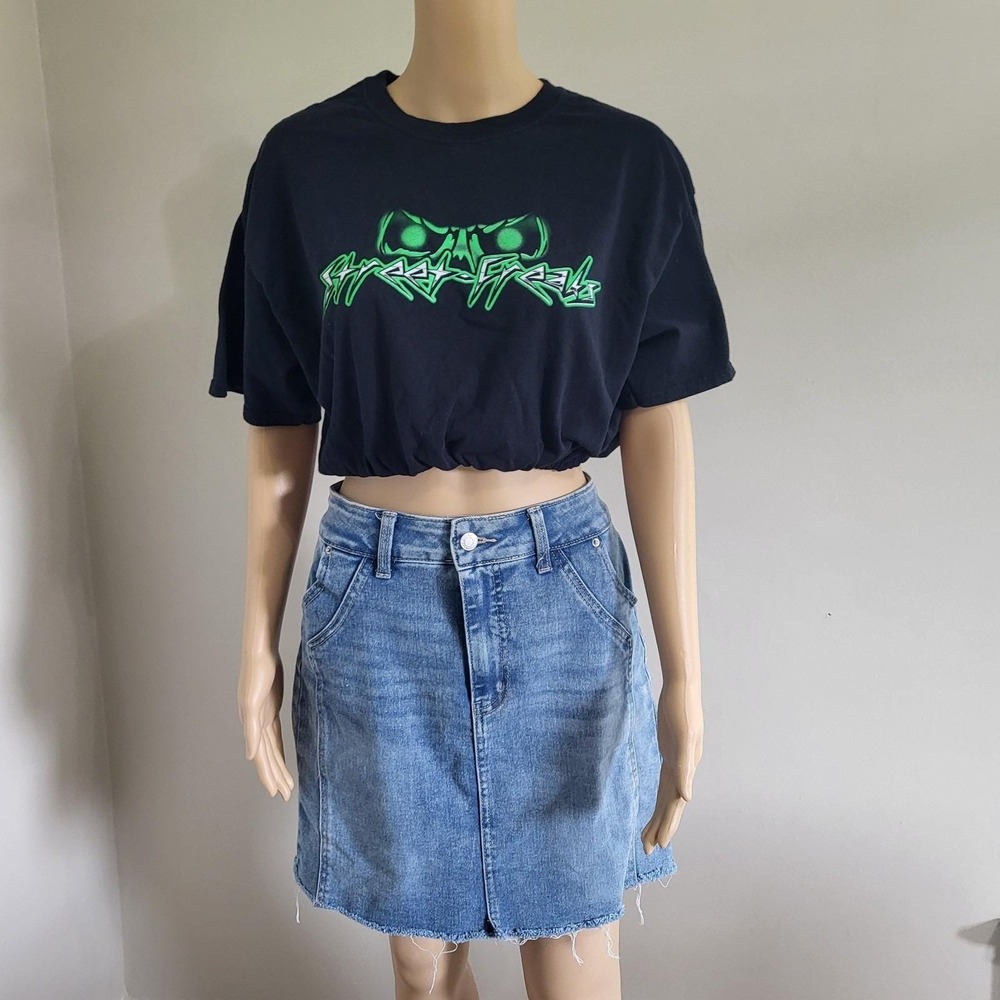 Upcycled Cropped  Street Freaks Graphic T-Shirt Size L‎ OOAK Elastic Waist